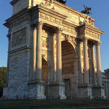 شقة Arco Della Pace Corso Sempione 12 ميلان المظهر الخارجي الصورة